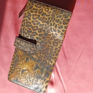 Vintage Jeon LA Genuine Leather Leopard Printed Trifold Wallet